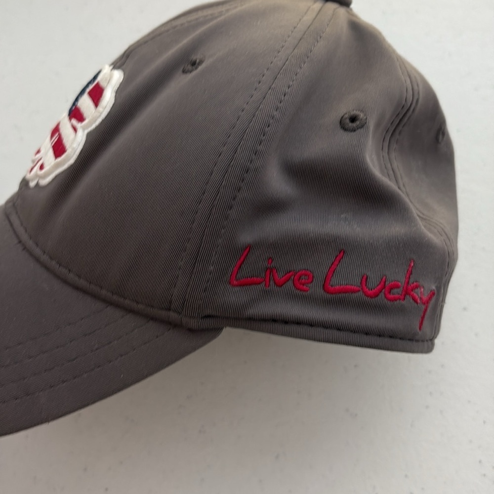 Live Lucky Fitted Hat Gray USA Clover Men’s S/M - Picture 2 of 5